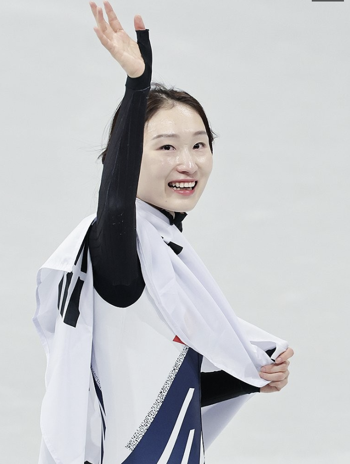 최민정 올림픽 은퇴 선언 이유, 메달 7개 한국 최다 기록 김길리 눈물, 프로필 나이 학력 정리