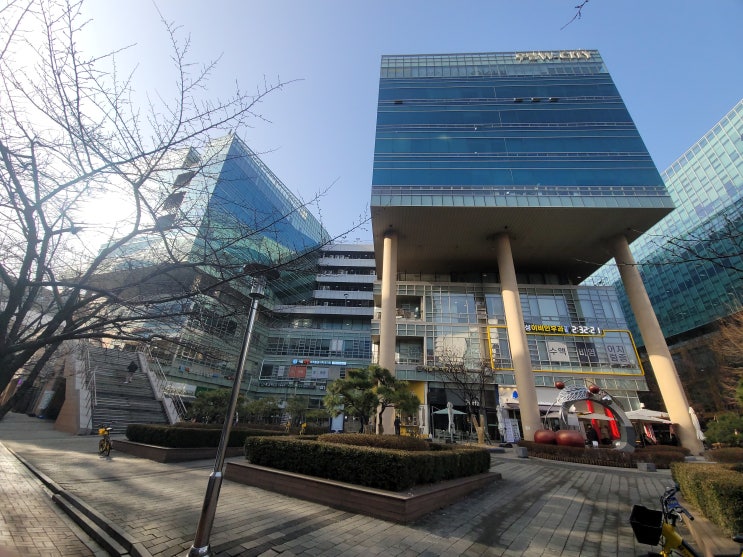  판교테크노밸리 사무실 임대 우림W시티 임대료 전용률 공급구조 정리