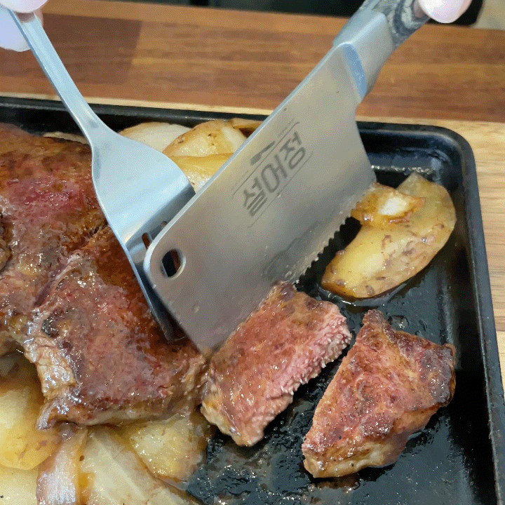  대전 문지동 맛집 설어정 | 도끼로 썰어 먹는 스테이크? 문지동 가성비 끝판왕 발견