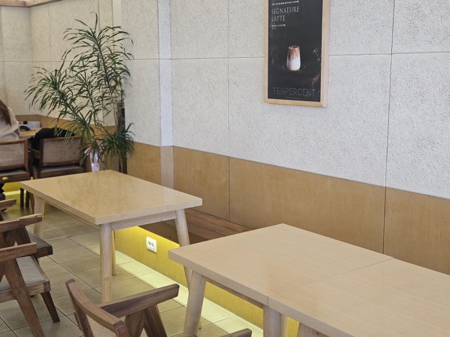 텐퍼센트커피 포천시청점 사진 2