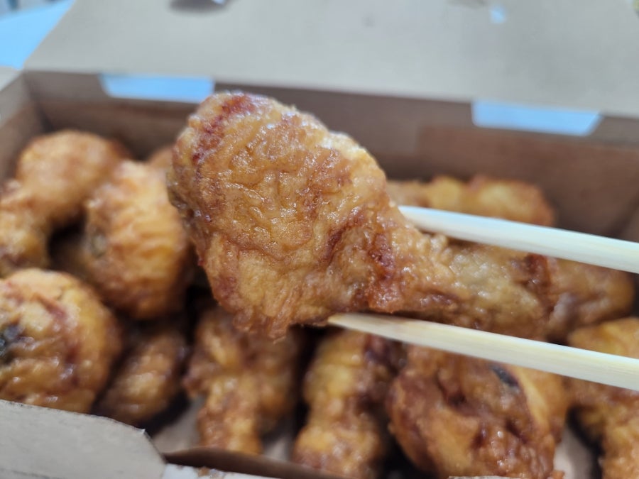 교촌치킨 경희대점 사진 4