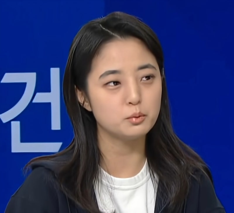 류호정 전 의원 현재는 목수로 변신 중