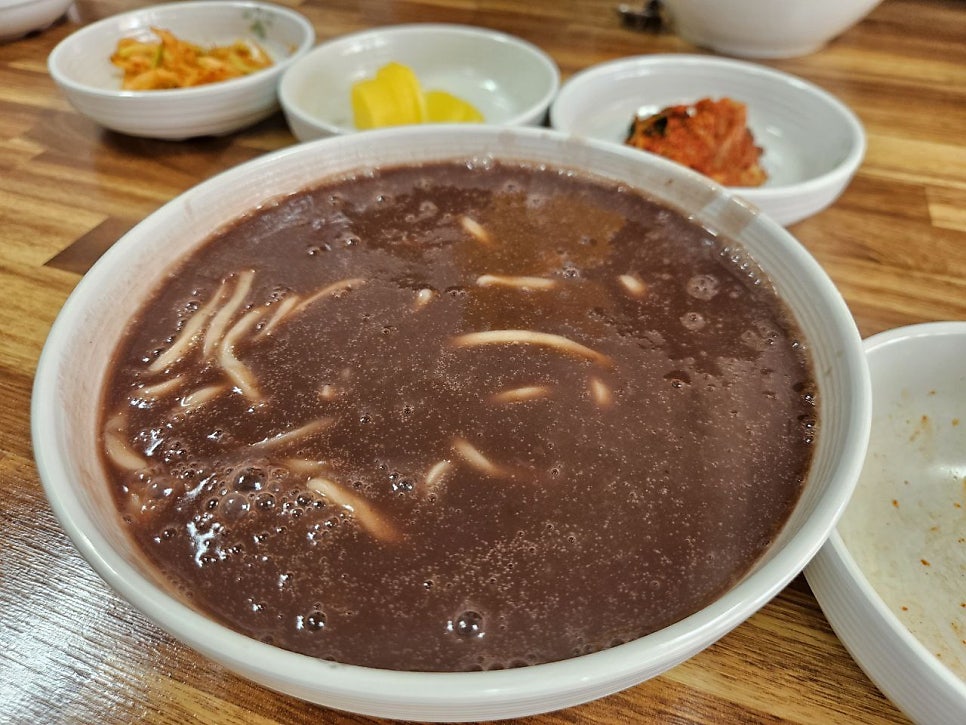 동산팥칼국수 사진 5