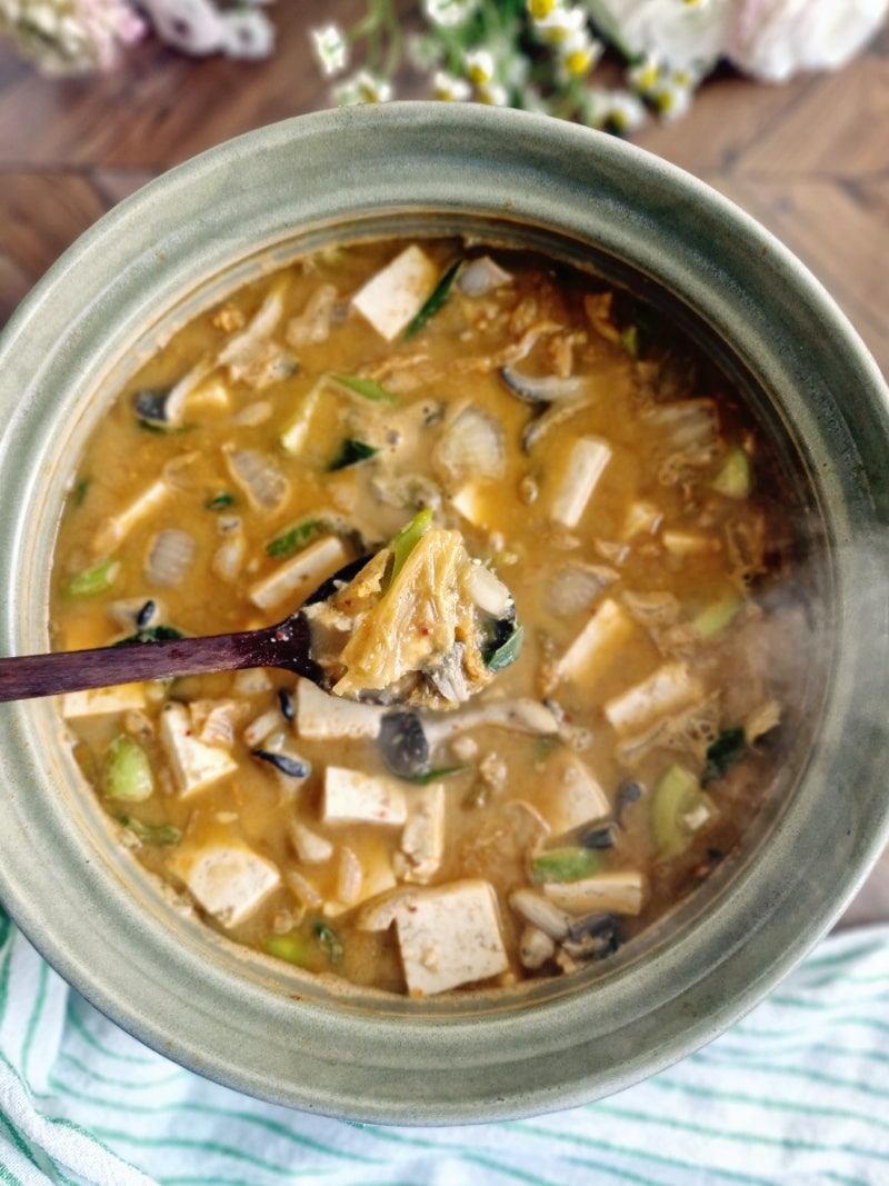 청국장 맛있게 끓이는법 고기없이 김치청국장찌개