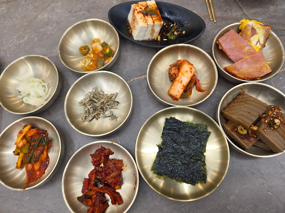 완뚝순두부 대명점 사진 6