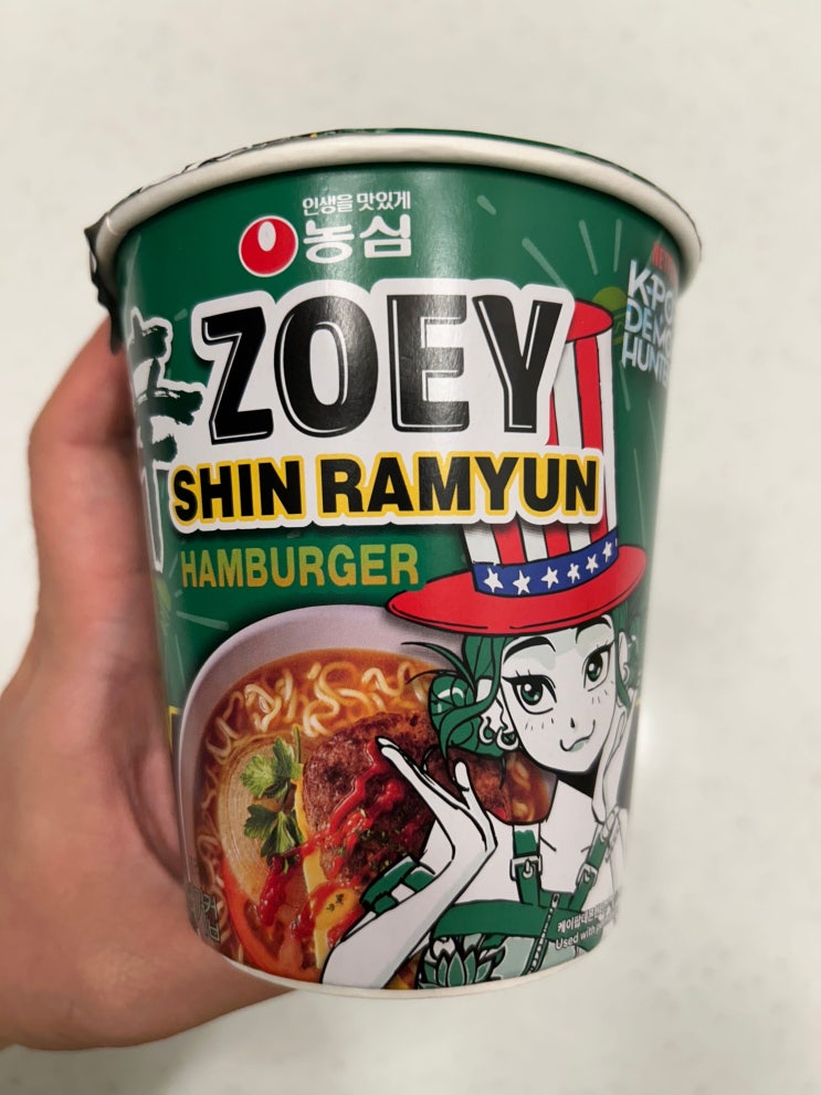  농심 케이팝 데몬 헌터스 <신라면 조이(zoey) 햄버거맛>
