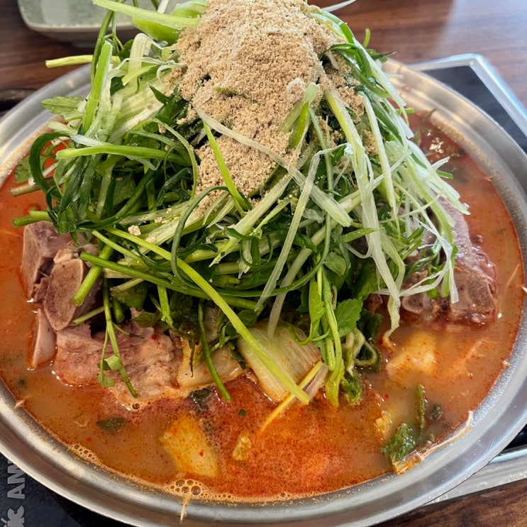  송도 맛집 감자탕 본대가 미나리감자탕 센트럴파크 한식
