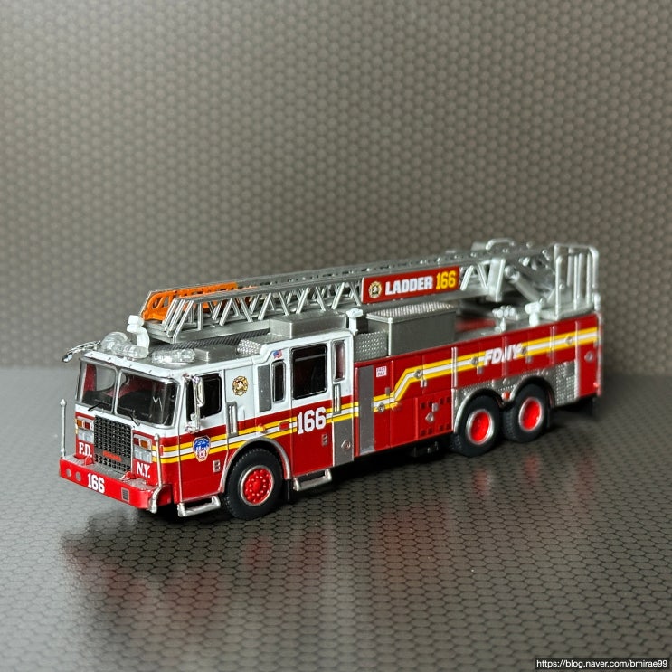  [1/87 소방] Ferrara Ultra 미국식 소방 래더 (FDNY 브루클린)