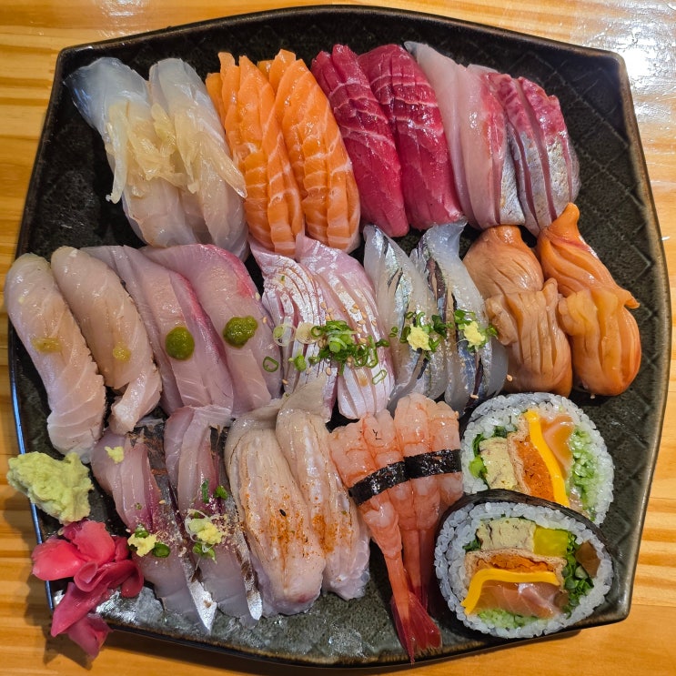  [이대 하늘초밥] 이대역 맛집: 흑심 초밥 - 스시/메뉴/후토마끼/포장초밥 주문 가능