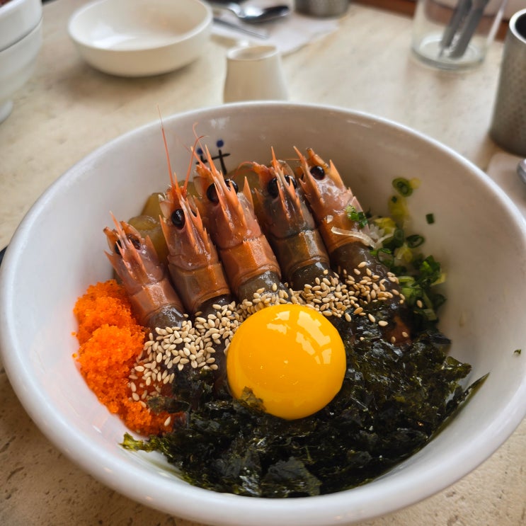 [내돈내산] 제주 협재 맛집 비주얼과 맛의 조화, '안녕 협재씨' 방문 후기 (내부, 메뉴, 맛 평가 등)