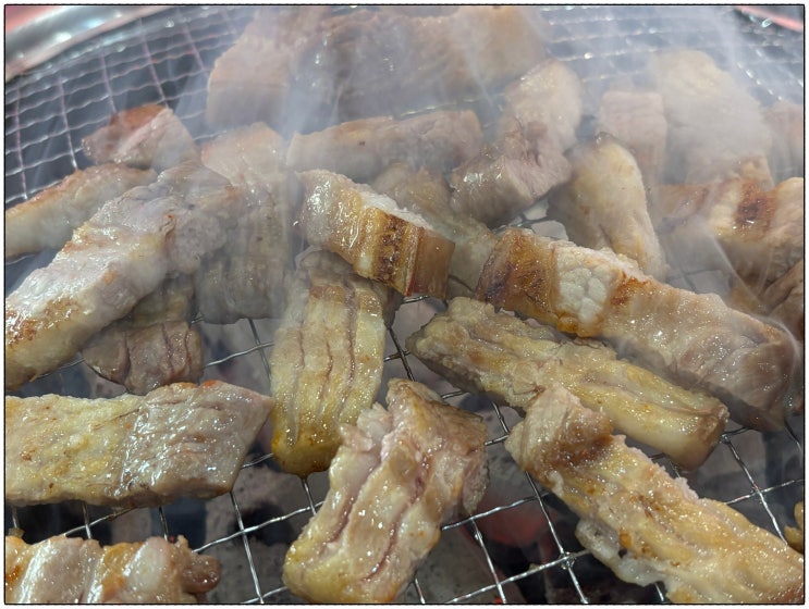  [조치원 흑돼지오겹살] 제주도 갈 필요 없네? 비행기 타고 온 육즙 폭발 조치원 오겹살 식당 한우만족