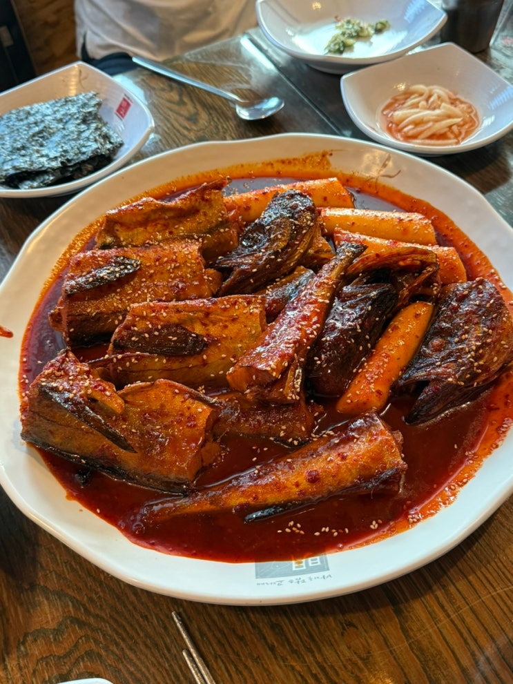  부산 구서동 바담코다리 : 가족 모임 하기 좋은 개별 룸과 매콤한 코다리조림 후기