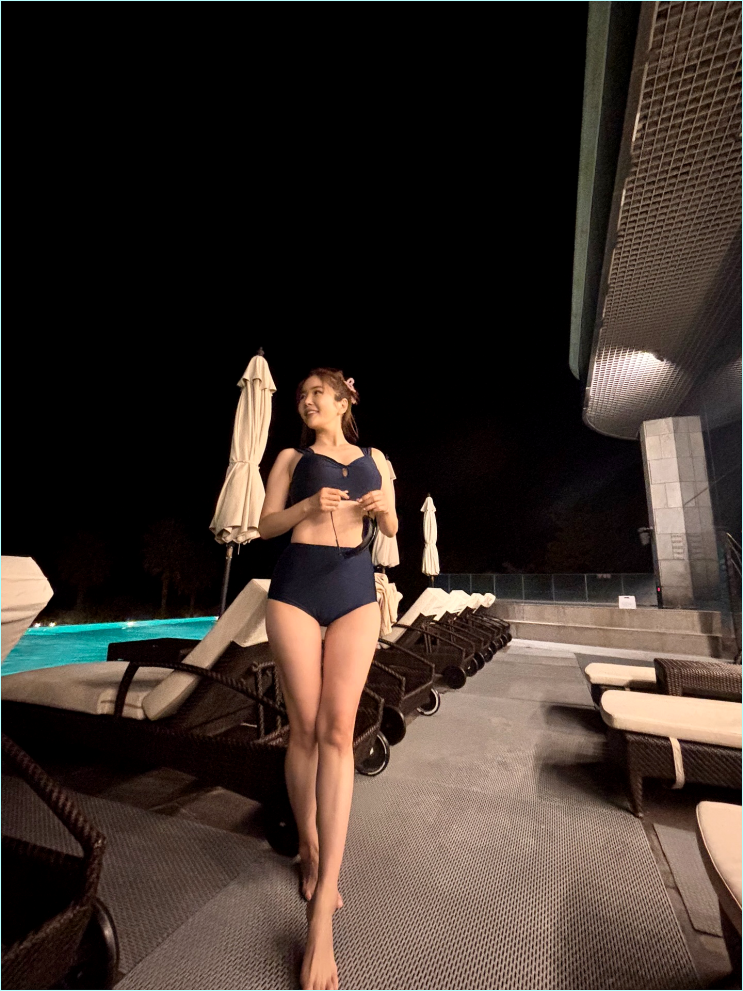  "애 둘 맘 맞나요?" 장영란, 제주도 밤수영서 드러낸 무결점 비키니 자태