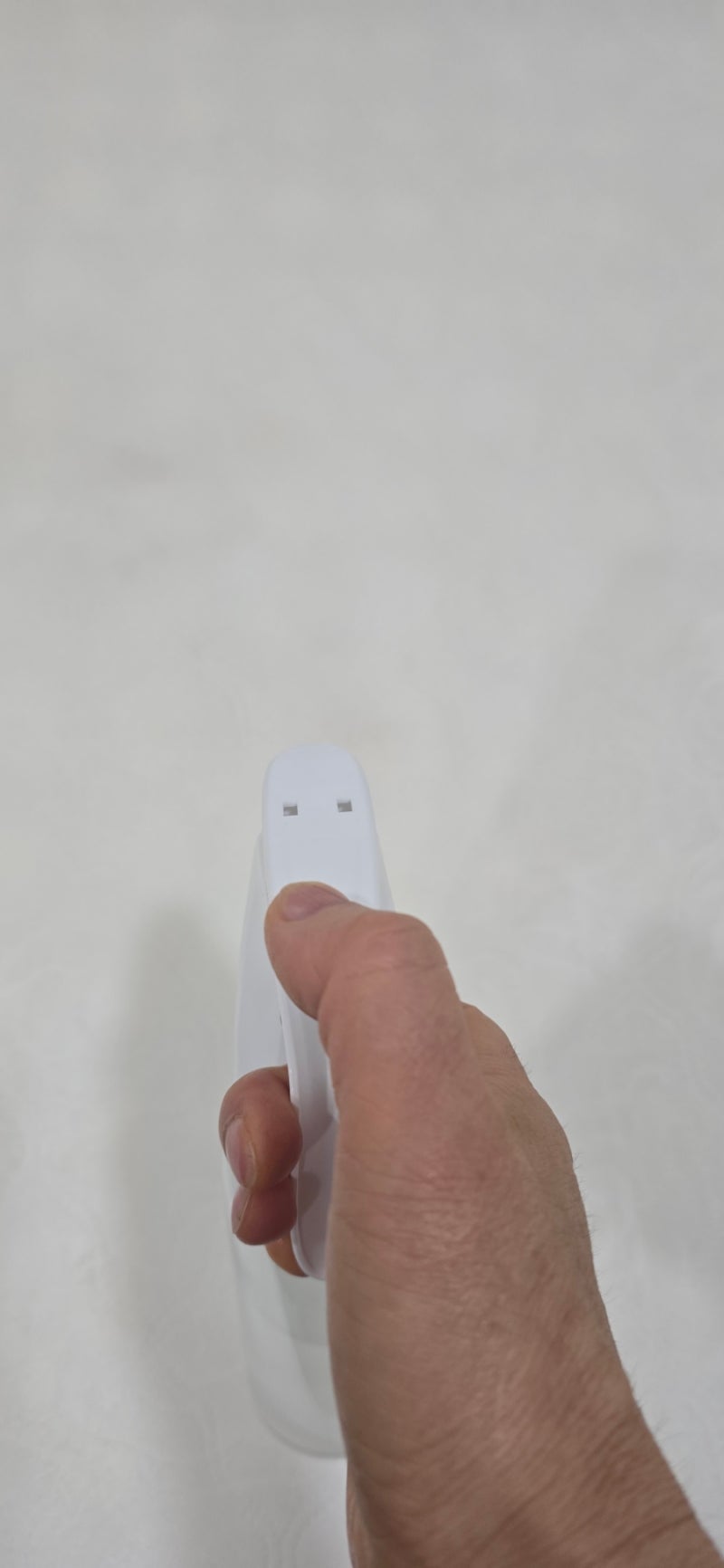 "물티슈로 닦았더니 더 번졌어요ㅠㅠ" 당황스러운 매트리스 생리혈(핏자국), 비대면 안심 케....