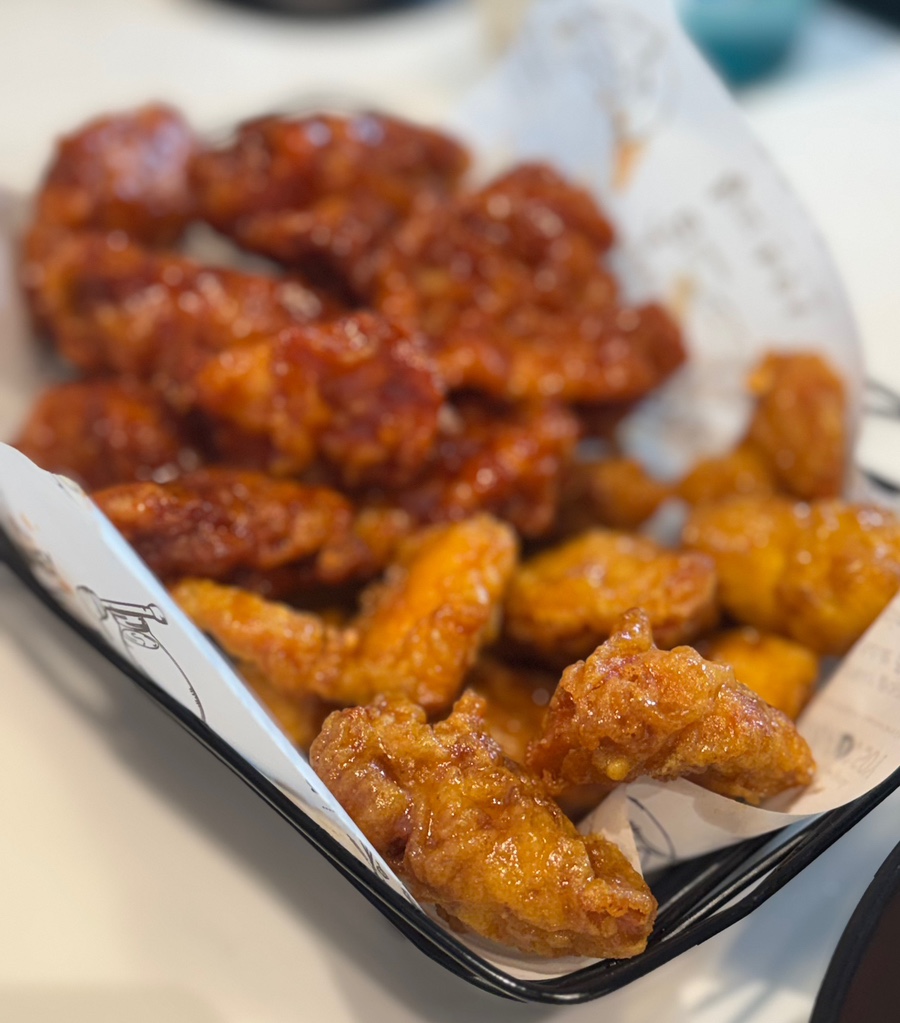 교촌치킨 용산점 사진 6