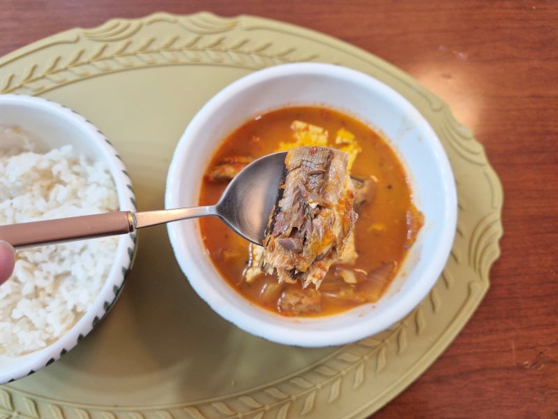 꽁치김치찌개 동원꽁치통조림 하나로 끝내는 황금레시피