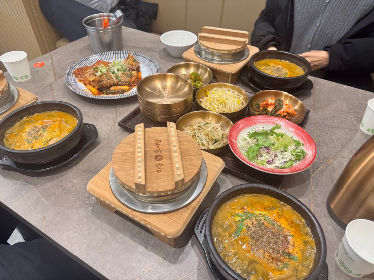  가족/단체모임 몸보신 추어탕 맛집 <하동우렁추어탕 답십리점>