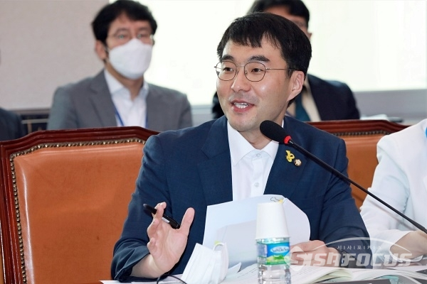 진종오, 김남국 與 대변인 임명에 “벌써 반성 끝났나” 비판