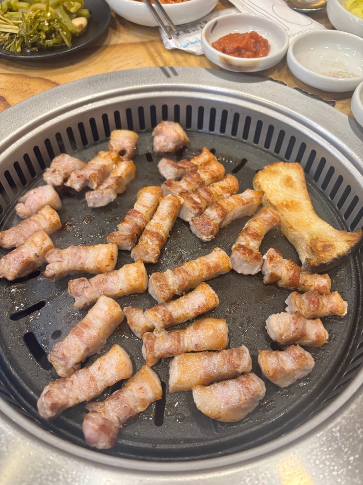  [울산 맛집] 인생 삼겹살 만남! 맛찬들왕소금구이 옥동점 + 제철 미나리 꿀조합 