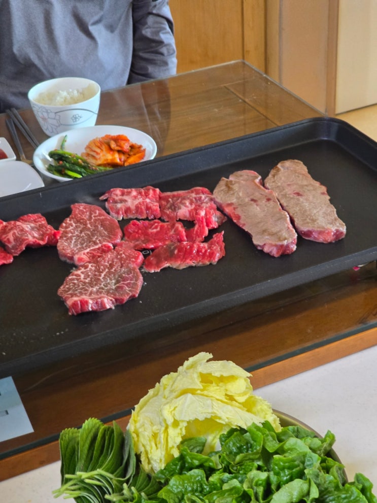  뒹굴뒹굴 임산부의 안 신나는 설연휴 먹방