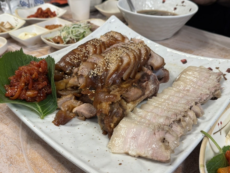 서대문족발 유천점 사진 1