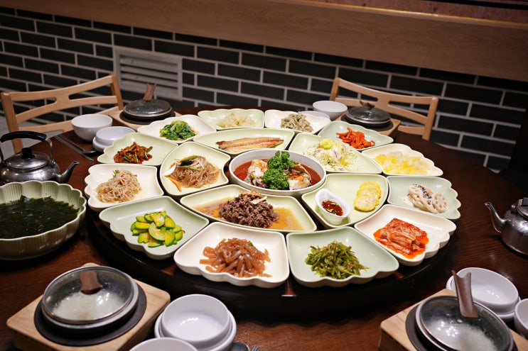 명동역 한식 맛집 <b>무슬림</b> 식당 명동 거리 맛집 명동채움한정식