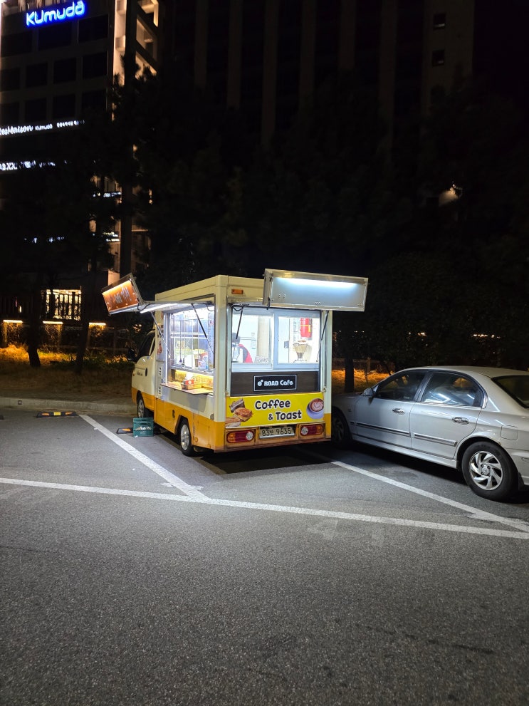  부산 송정해수욕장 밤산책 필수 코스, 송정토스트 카페(CAFE) 가천