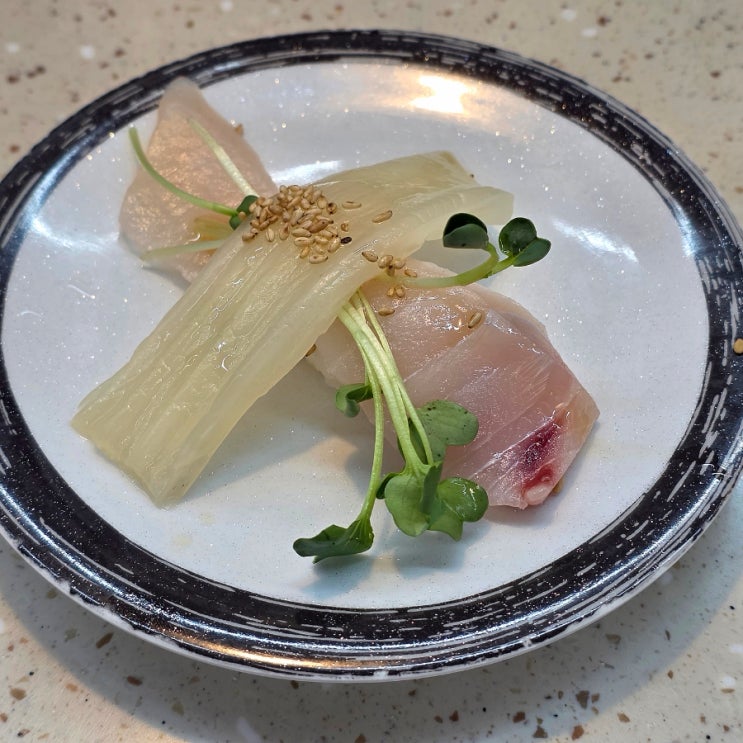  청주 현지인 추천 맛집, 스시히어로 율량점 (웨이팅 정보 & 꿀팁)
