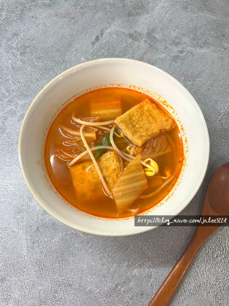 김치 어묵탕 레시피 오뎅탕 끓이는법 사각어묵 김치국 만들기