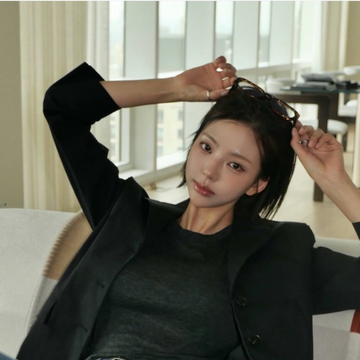  단발병 유발자 김고은 단발 ! 앞머리 없는 칼단발 헤어스타일