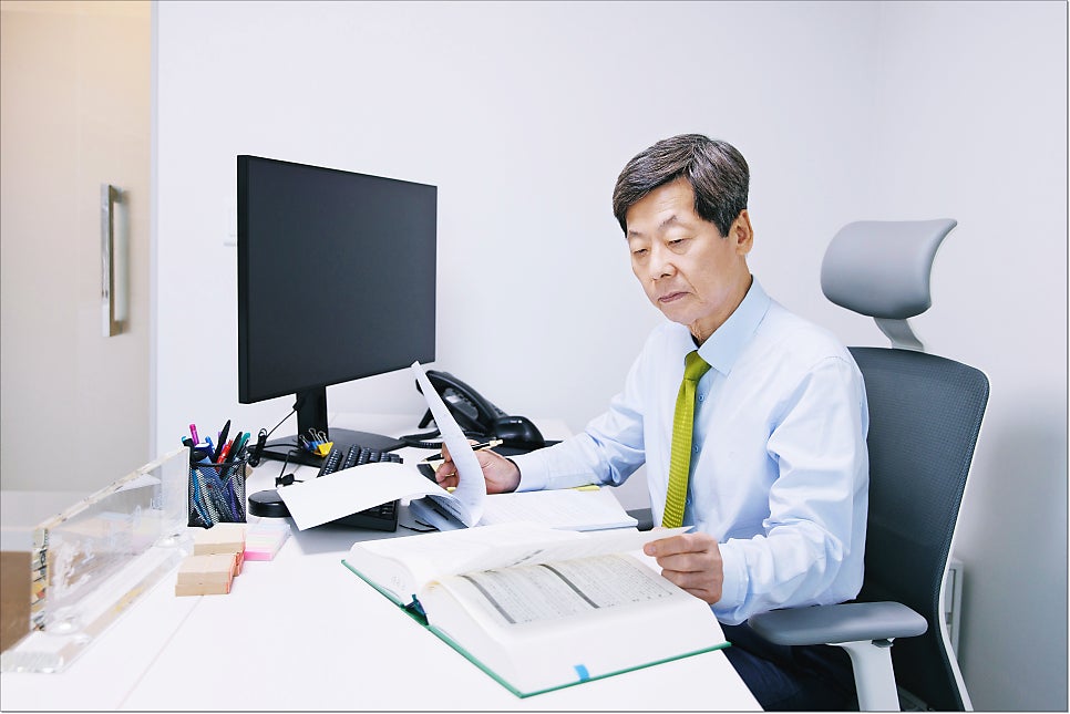 미성년자성착취물제작 처벌 집행유예 방어 관련 사진
