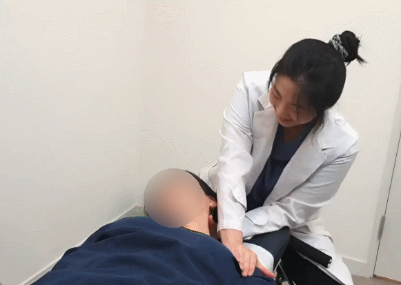  길동 거북목 한의원, "거북목인 건 아는데 왜 안 나을까요?"