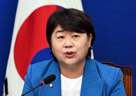 서영교 남편 장유식 변호사 아들 장정환 딸 장보윤 아버지 오빠 가족 재산 집