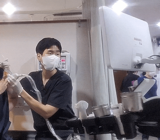  발목터널증후군 통증, 한쪽 발만 저리다면 의심해야 할 신호