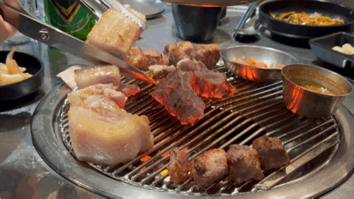  마곡맛집 고기 직접구워주는 마곡고기집인데 콜키지까지 무제한 프리라고? 당장 방문 각 김돈이 마곡점