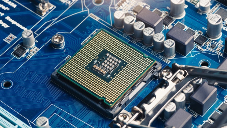  엔비디아 GPU 다음은 CPU? AI 에이전트가 바꾼 반도체 대장주 (인텔, AMD)