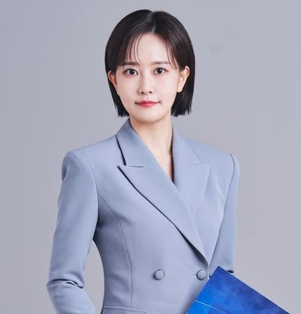 가수와 결혼한 '김수지 아나운서' 출산 4개월 만에 뉴스데스크 복귀