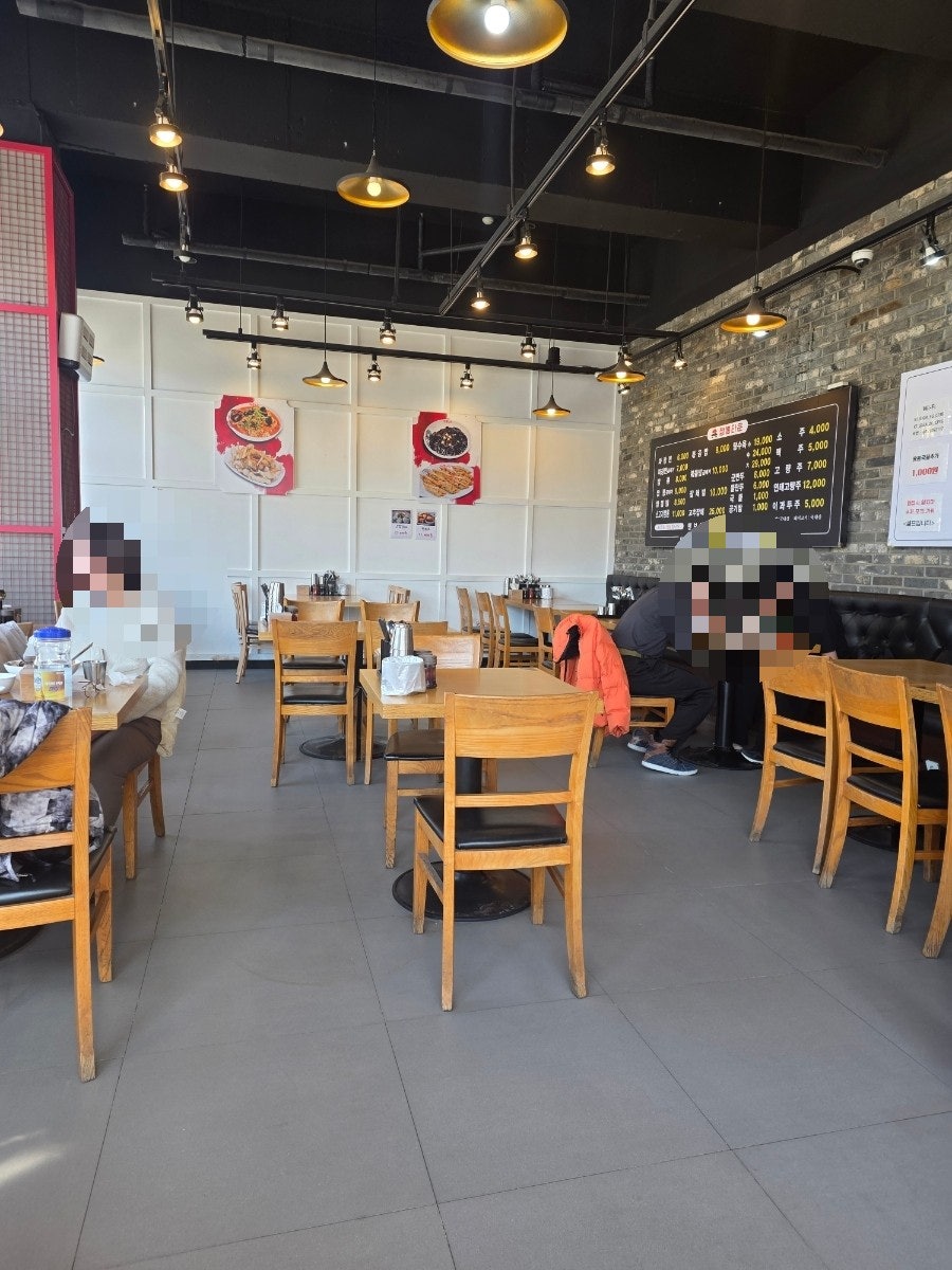 짬뽕타운24시 삼산점 사진 2
