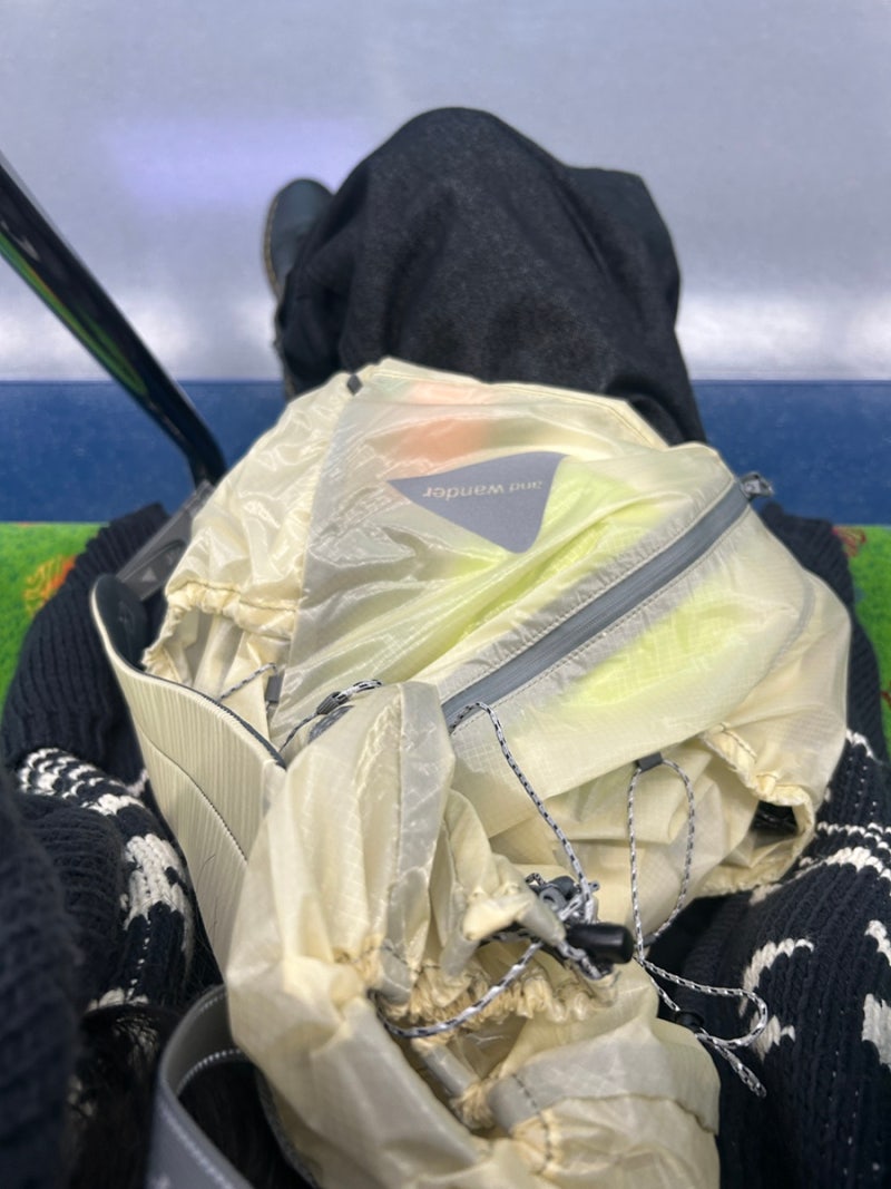 앤드원더 실 데이팩 화이트 - And Wander Sil Daypack Off White 후기