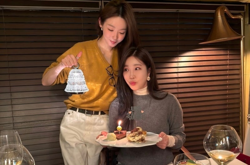 다비치 이해리 생일 파티 [강민경의 통 큰 생일 선물과 남편의 명품 선물]