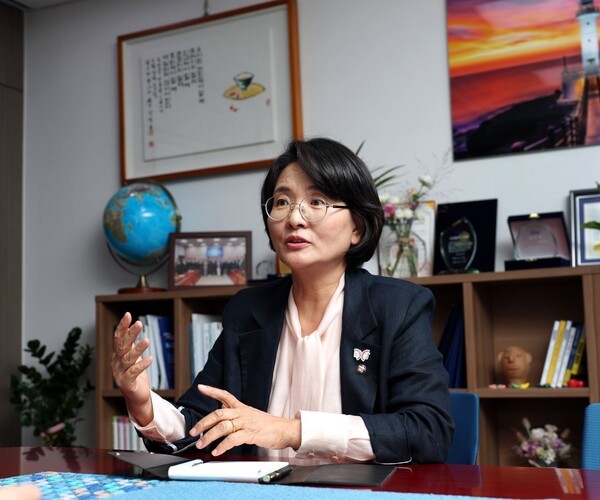 [긴급 진단] 북극항로 연료비 30~40% 절감·지정학 리스크 회피… "꿈의 길 연다"