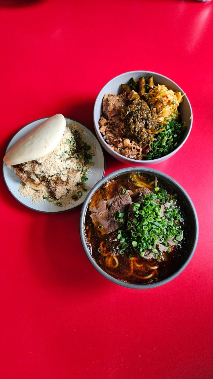  성수 핫플 바오서울(BAO SEOUL) 성수 동파육 덮밥 클래식 바오 우육면