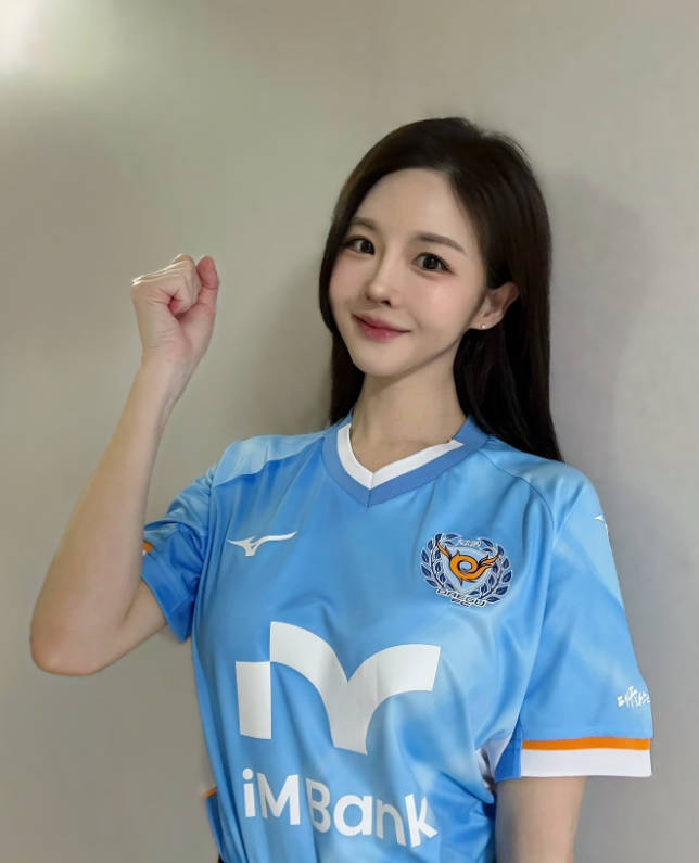 "1부 승격 도전" 대구FC 김효진 아나운서 화성FC 개막전 승리 응원