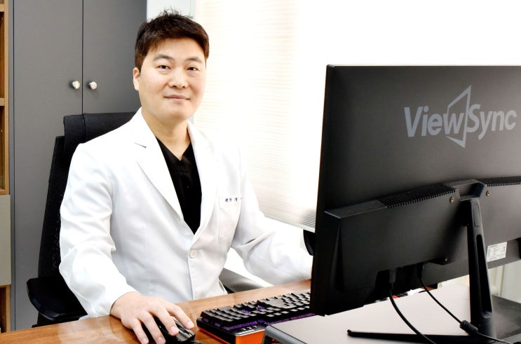  평촌역 남자얼굴제모, 매일 면도로 인한 피부 자극을 줄일 수 있을까요?