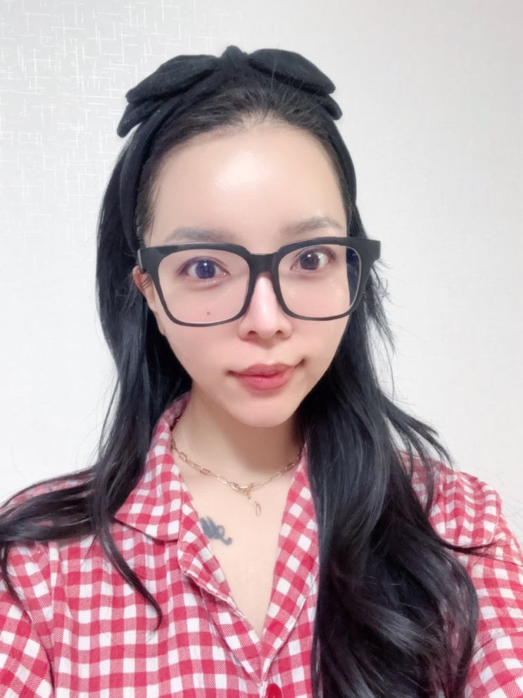  송파 금자안경 종류 많은 헬리오시티 어썸글라스에서 쌩얼 감추기 인생 뿔테 득템