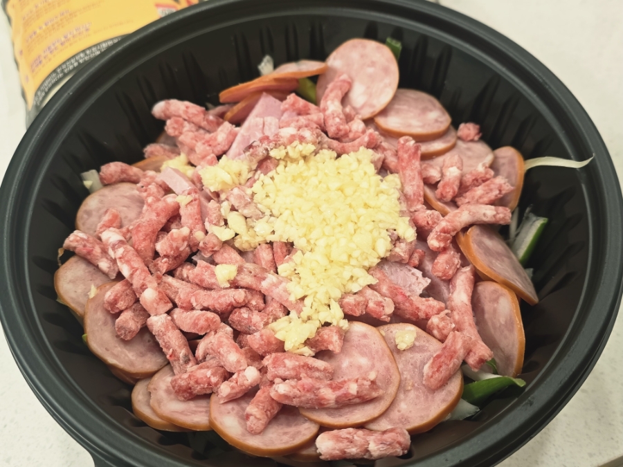 본맛송탄부대찌개 군포점 사진 4