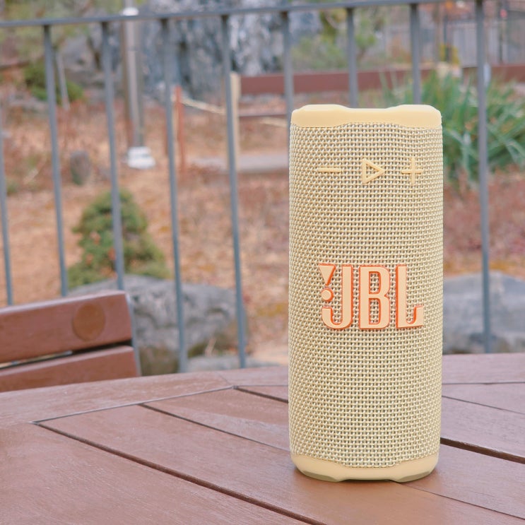 JBL GRIP 휴대용 방수 블루투스스피커 추천 14시간 재생 미니스피커