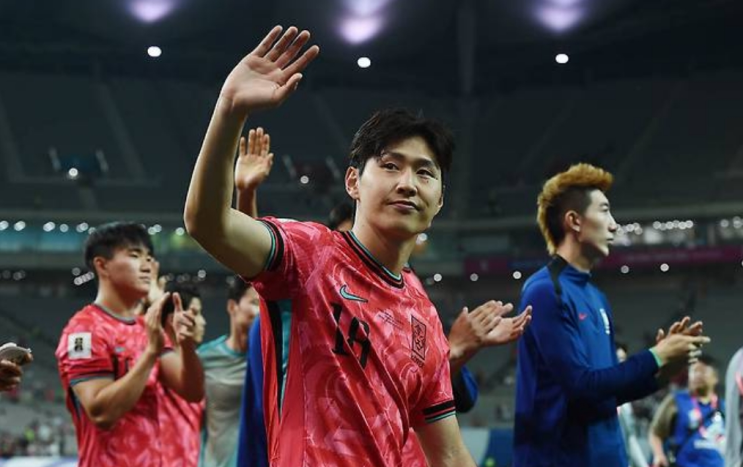 이강인 KFA 올해의 선수 수상, 손흥민 제친 순간 그리고 세대교체