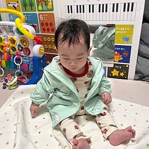 8개월 아기 봄 점퍼 추천  블루독베이비 도기 윈드 점퍼 3Y 착샷 후기