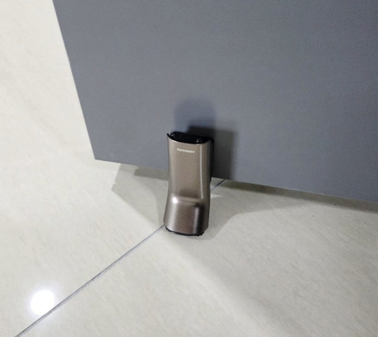  현관문고정장치 하루앤코 도어스토퍼 자석 말발굽 셀프설치
